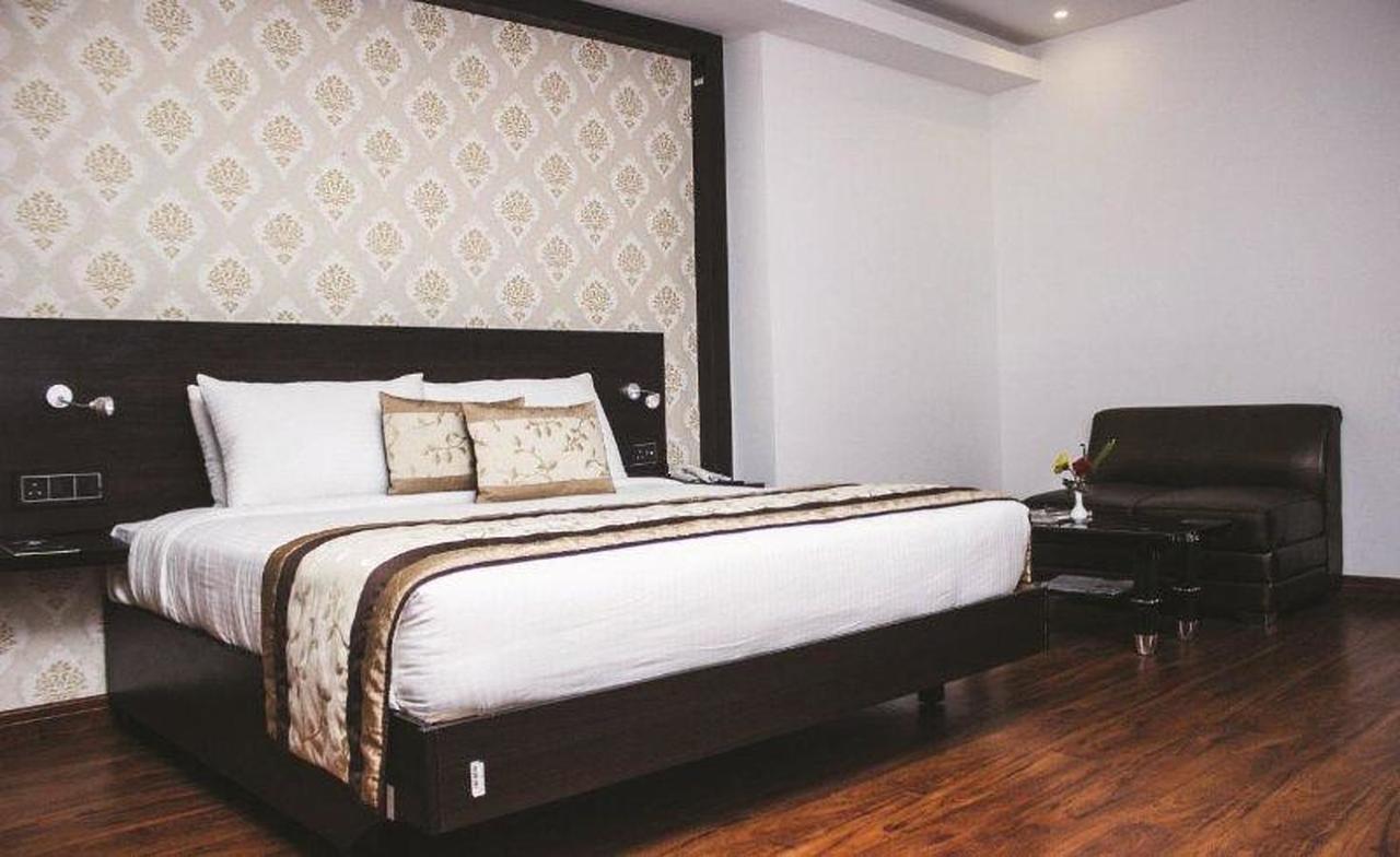 King Prince Palace Hotel Gorakhpur Ngoại thất bức ảnh